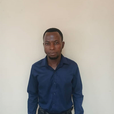 Dr Faustino Kufakunesu